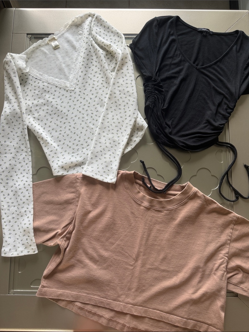 BOZZOLO + Ambiance Women’s Size Large Crop Top Bundle Baby Tees 3 Piece
